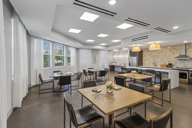 Interior view of Amaryliis Park Place Apartments community room sitting area